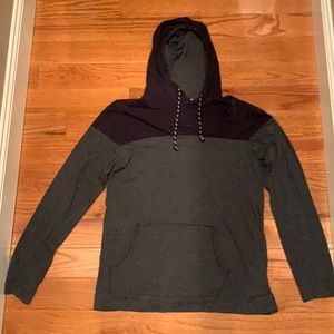 Hudson and Burrow Sweatshirt